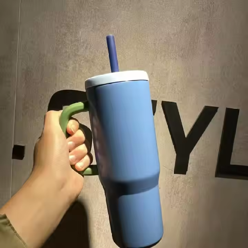 Creative New Car Cup 304 Stainless Steel Insulated Cup Large Capacity Outdoor Car Insulated Water Cup