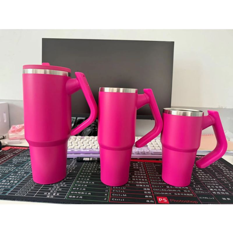 2025 New Stainless Steel Insulated Tumbler  30oz/20oz Rotating Handle Car Cup with Customizable Design