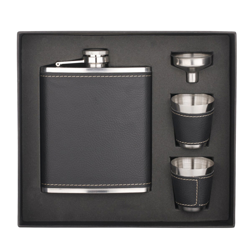 Business Gift Stainless Steel 6oz 7oz 8oz Hip Flask Set With Funnel and Shot Cups Gift Liquor Travel Alcoholic Hip Flasks