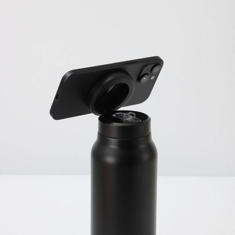 Adjustable Magnetic Wireless Water Bottle Phone Holder 24oz Stainless Steel Vacuum Sports Bottle With Cell Phone Holder