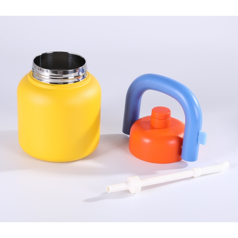 Wholesale Custom 1000ml Cute Sport Tumbler Double Wall Stainless Steel Vacuum Sport Bottle with Easy-taken Handle and Straw Lid