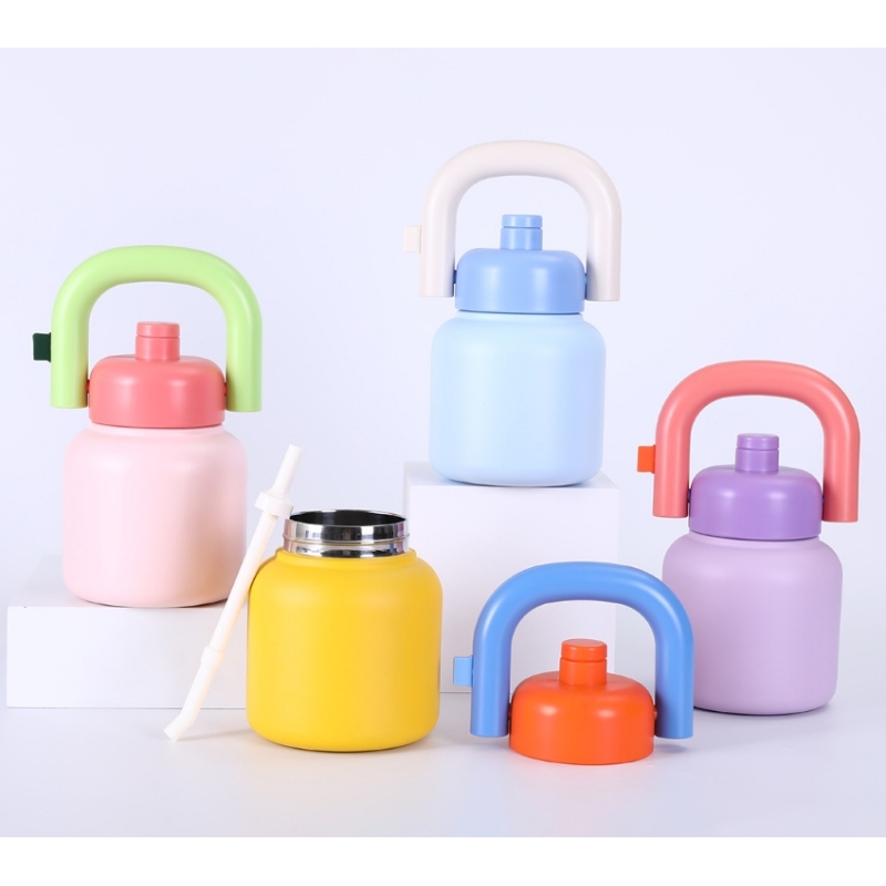 Wholesale Custom 1000ml Cute Sport Tumbler Double Wall Stainless Steel Vacuum Sport Bottle with Easy-taken Handle and Straw Lid