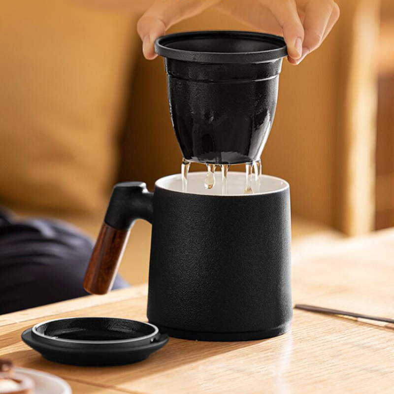 Custom Logo Ceramic Tea Cup with Wood Handle & Strainer
