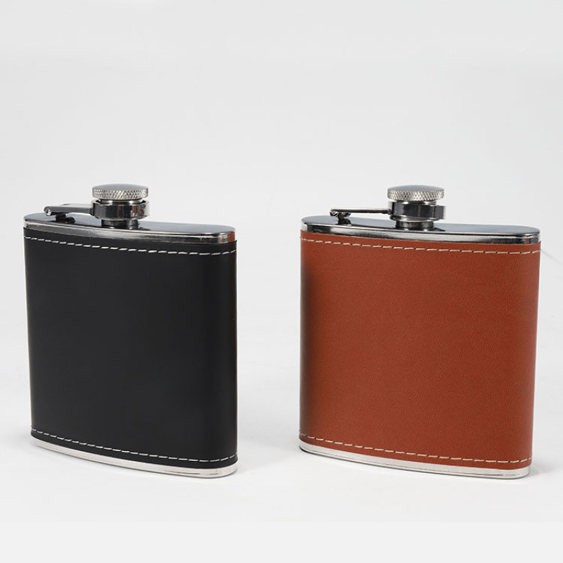 High Quality Metal 304 Stainless Steel Square Mini Hip Flask Leak-Proof Eco-Friendly Recyclable Leather Wrap Pocket Portable