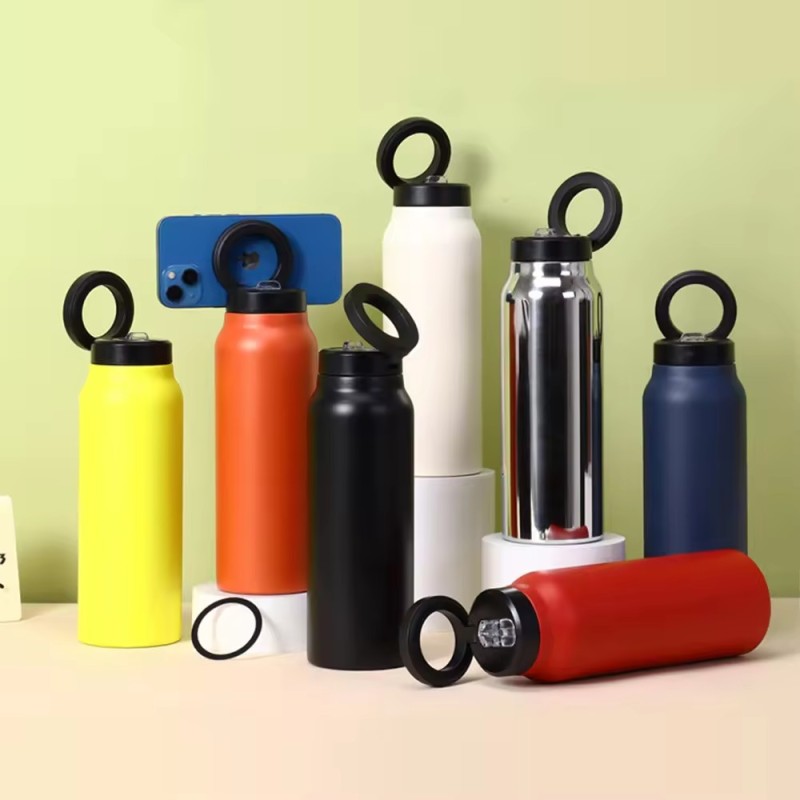 New Design 24oz Magnet Lid Thermos Water Bottle Phone Holder Stainless Steel Vacuum Flask With Magnetic Phone Holder Lid