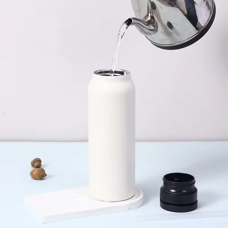 New Design 24oz Magnet Lid Thermos Water Bottle Phone Holder Stainless Steel Vacuum Flask With Magnetic Phone Holder Lid