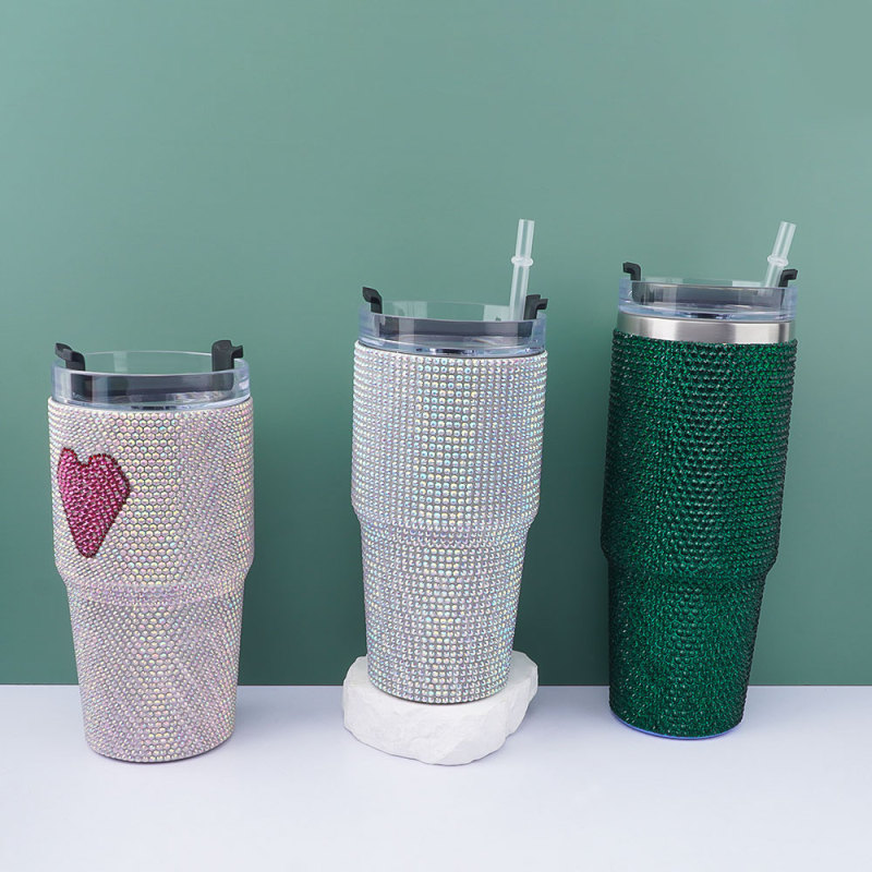 Studded Diamond Cup 20 30 oz Glitter Stainless Steel Water Bottle with Lid and Straw Bling Decorated Tumbler