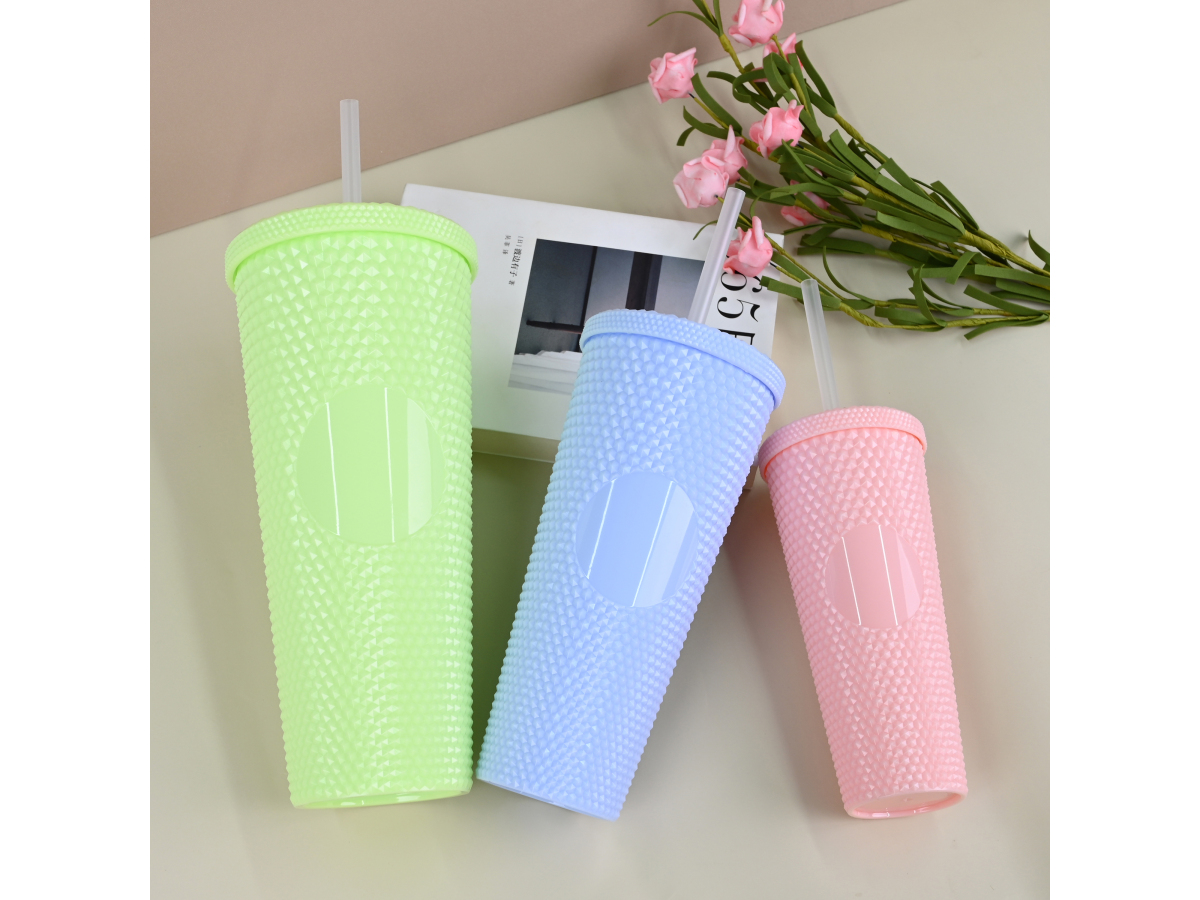 How Custom Logo Insulated Straw Tumblers Boost Brand Awareness