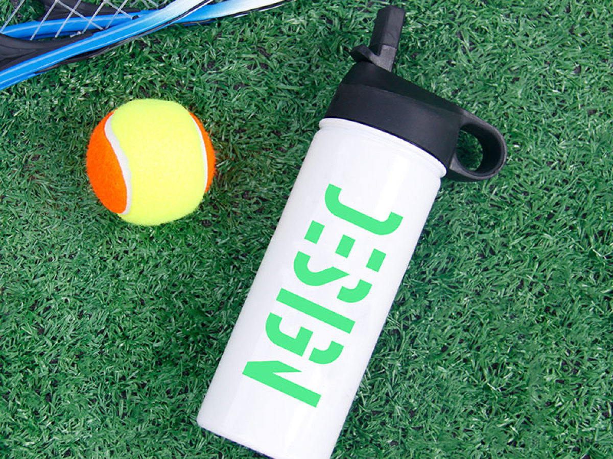 Stainless Steel Water Bottles vs. Plastic Water Bottles Which Is Best for Your Brand