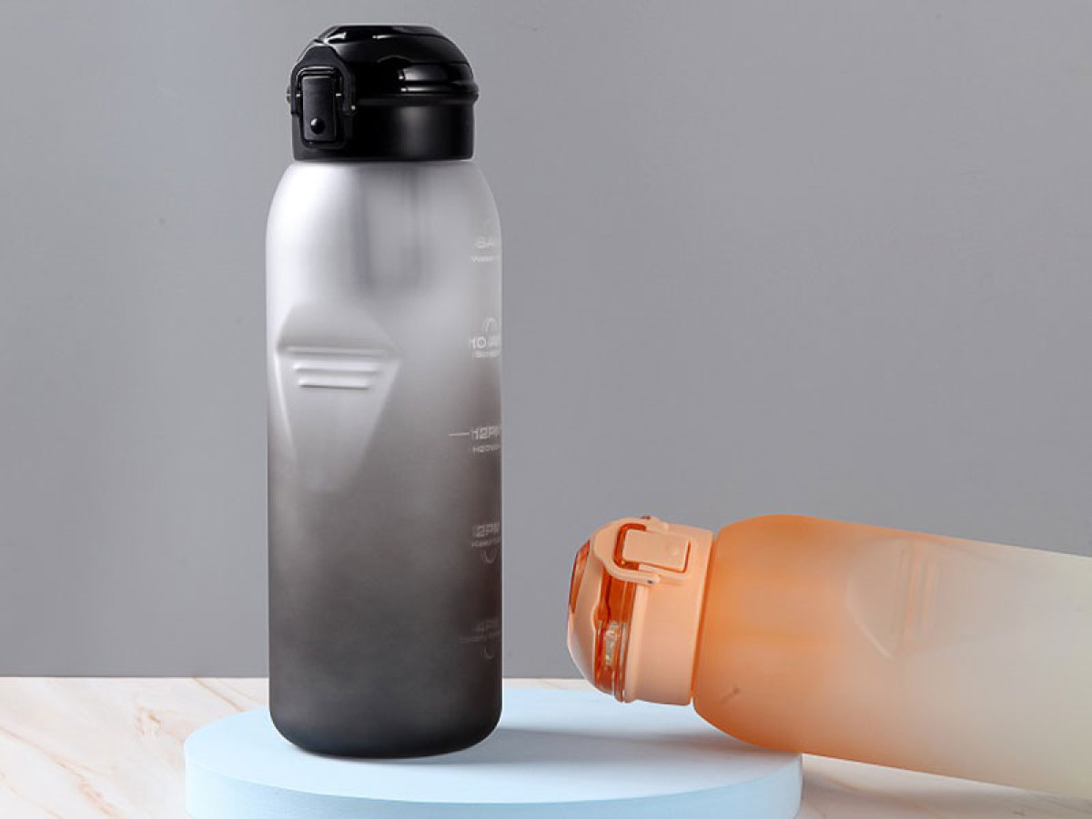 Why Reusable Water Bottles Are the Future of the Drinkware Market