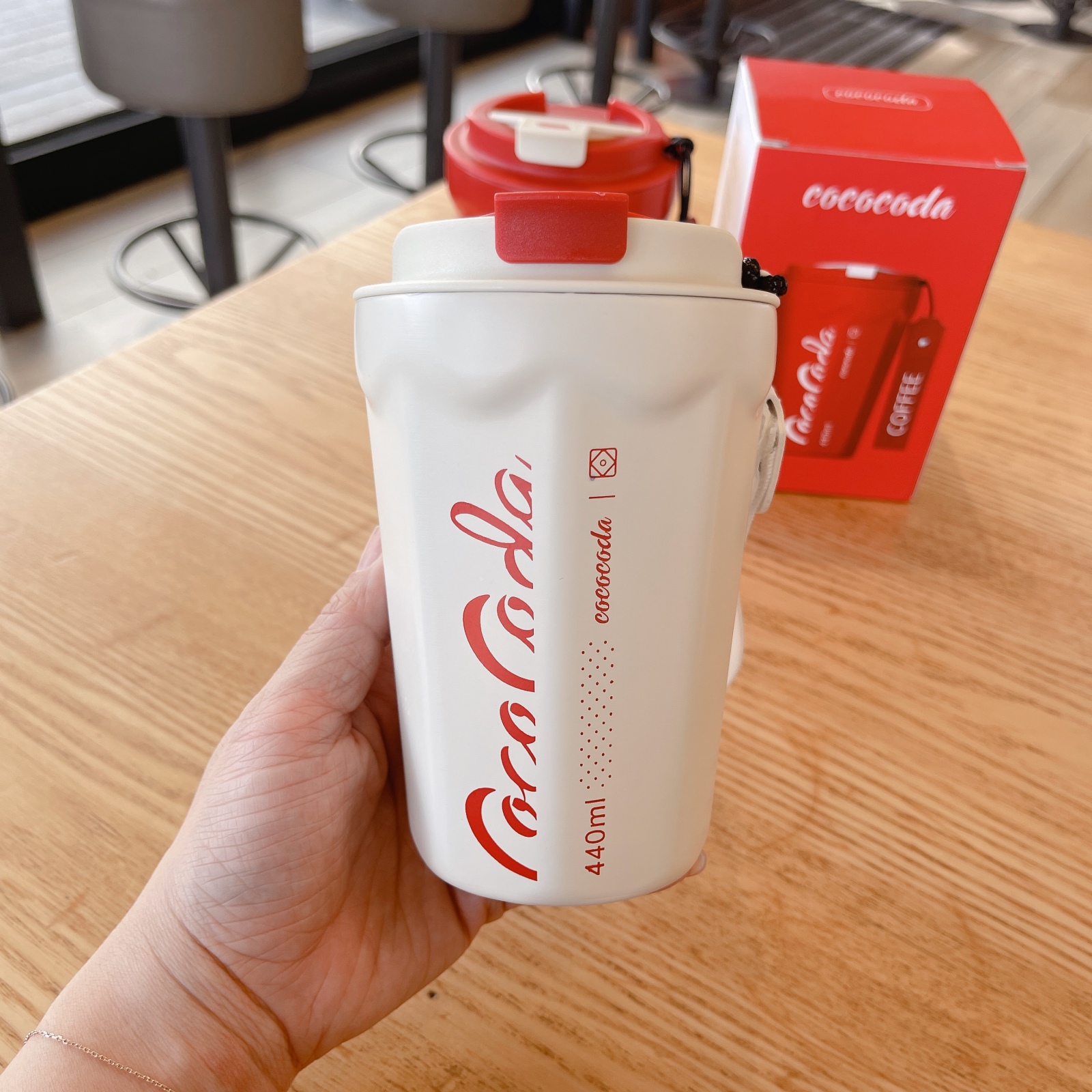 Cflask 1796 New Style 400ml 500ml Double Walled Tumbler Cups Custom 304 Stainless Steel Mugs Travel Cups Coffee Mug With Rope
