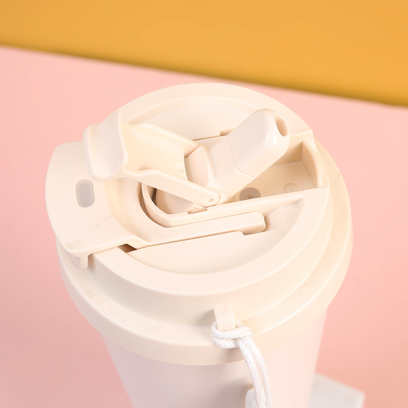 Hot Selling 2024 Stainless Steel Vacuum Portable Water Cup Coffee Cup with Straw and Handle for Straight Drinking