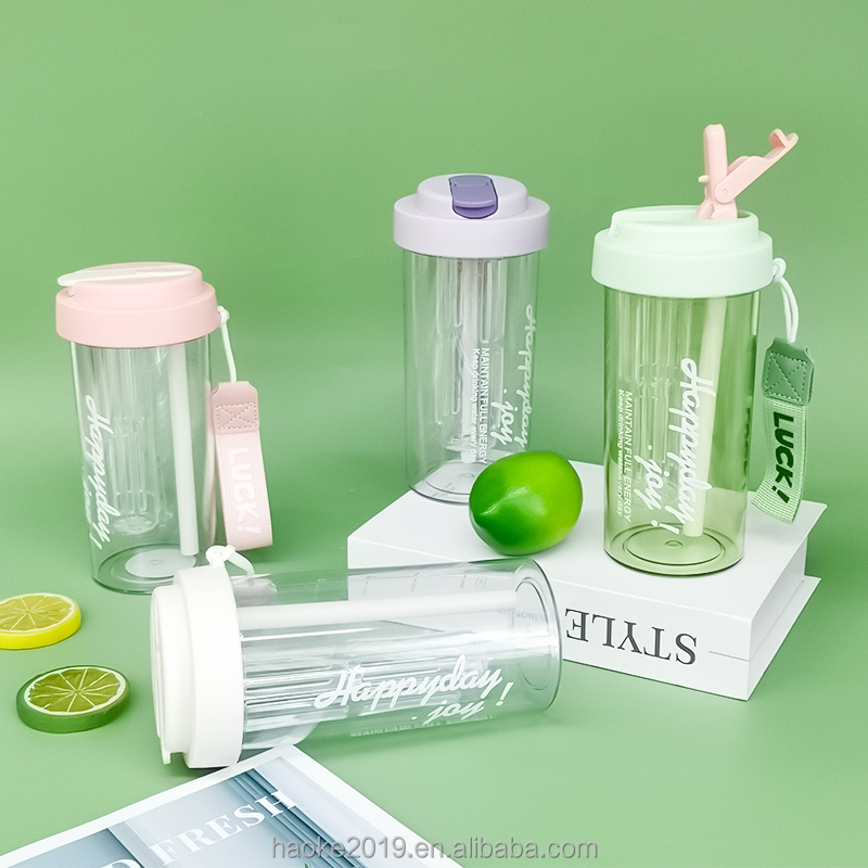 New Design Popular 600ml Custom logo Plastic Bottle Cute Large Capacity Big Belly Cup with Straw and Tea Filter