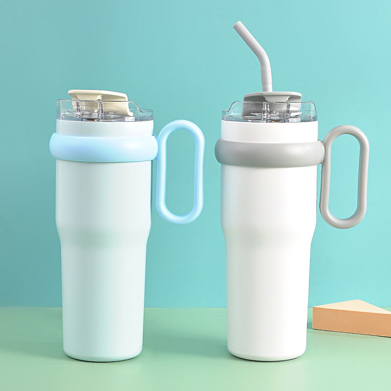 Wholesale New Portable Car Large Capacity Thermal Insulation Cold Tumblers Travel Vacuum Cup Water Bottle Coffee Mug Tumbler