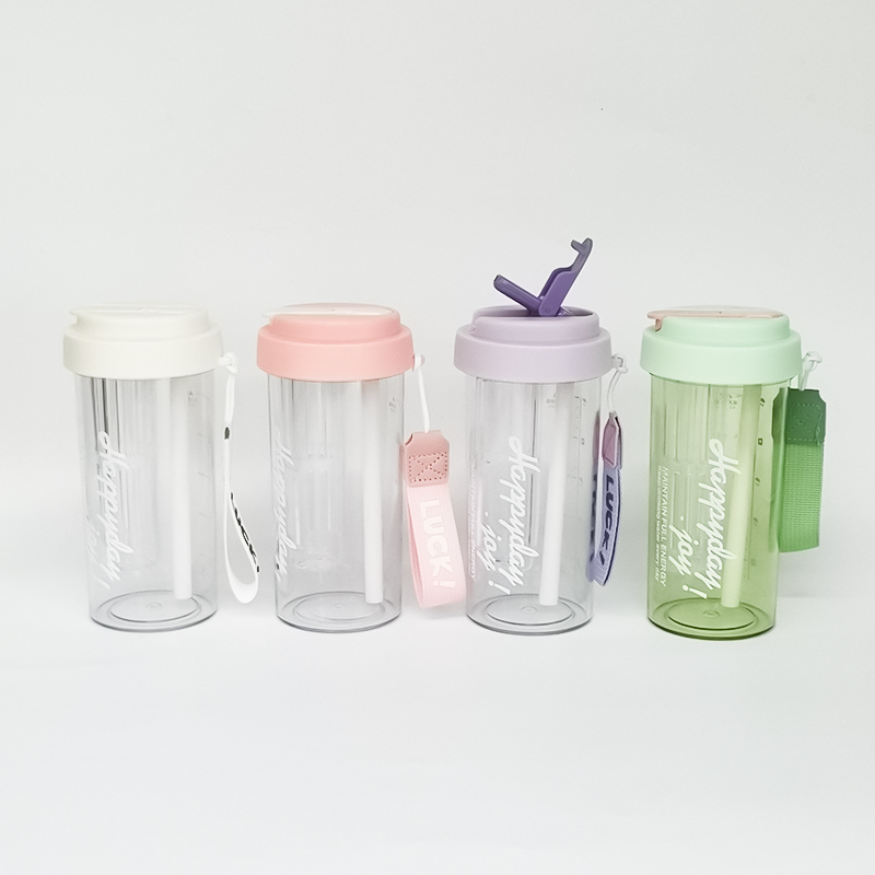 Summer High Quality Portable Flower Tea Cup 600ml Straw Tumbler Outdoor Plastic Juice Drinking Cup with Rope