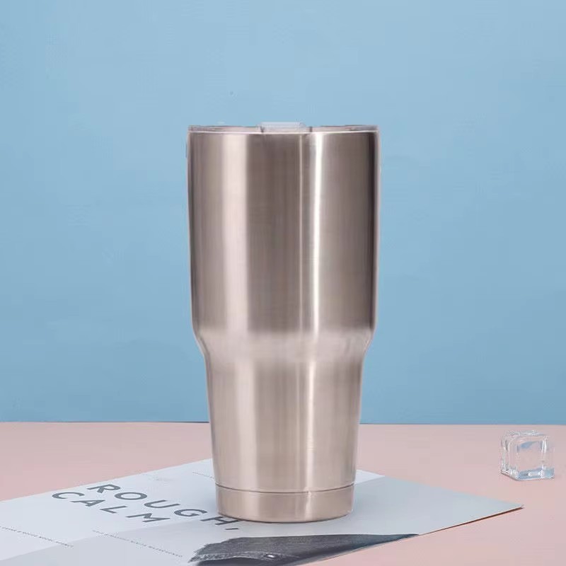 Factory Direct Sales Vacuum Insulated Beverage Insulated Coffee Cup Water Bottle 30oz Office Outdoor Car Travel Cup
