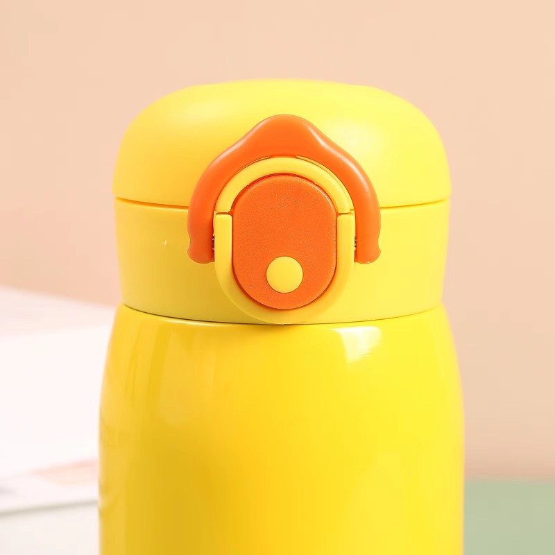 Wholesale Price Insulated Cup Stainless Steel Children's Water Bottle Portable Large Capacity Cute Water Cup