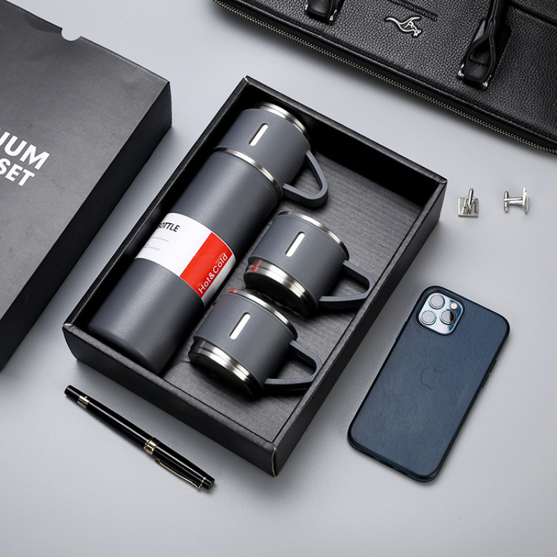 High Quality New Design High-Quality Vacuum Insulated Cup Bottle 304 Stainless Steel Customization Customizable Logo