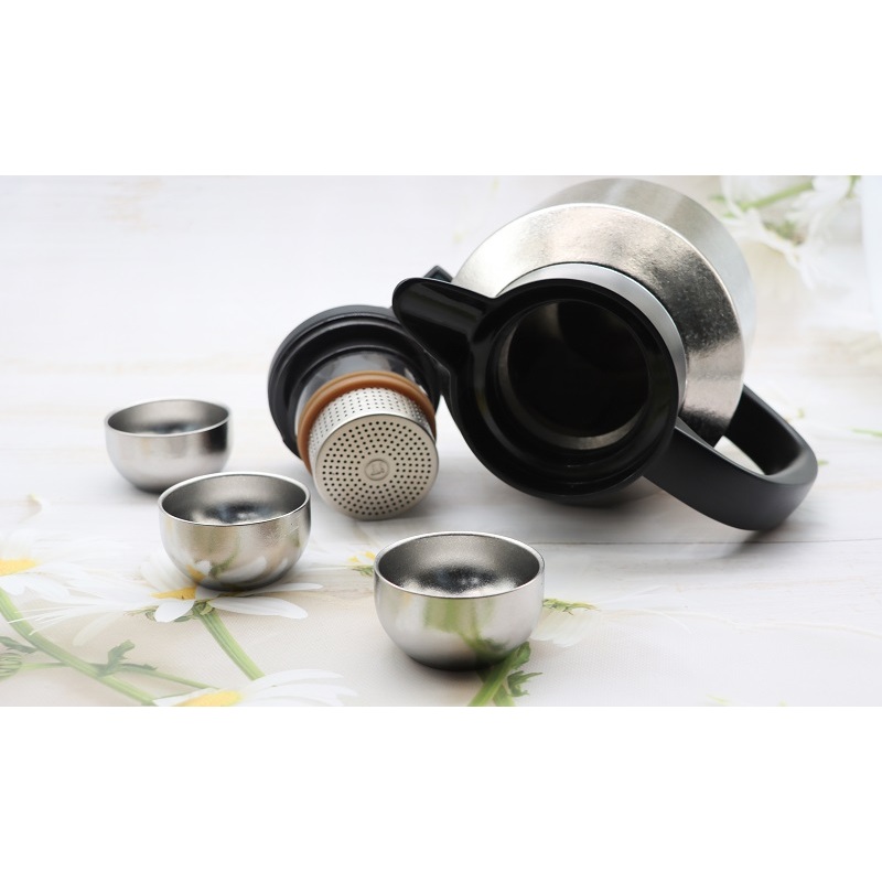 Insulated Teapot Temperature Display Large Capacity Pure Titanium Stewed Kettle 1L