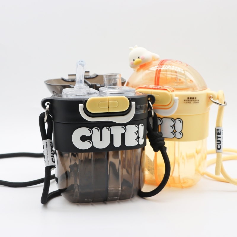 Women's and Kids' Double-Straw Plastic Water Bottle Cute Student Plastic Kettle Cups with Cartoon Design for Drinkware