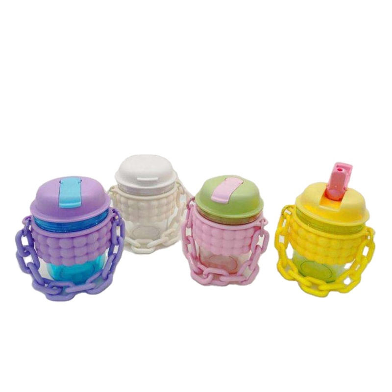 China Manufacturer Reusable New Creative Creative Plastic Straw Pp Material Cups Gifts Cups Straps With Lid Clear Bottle Straw