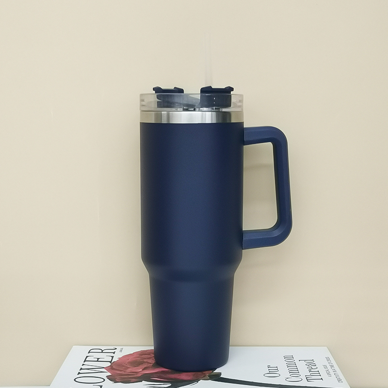 Wholesale Large Capacity 40oz Insulated Tumbler Stainless Steel Drinking Cups With Handle and Straw Keeps Drinks Cold and Hot