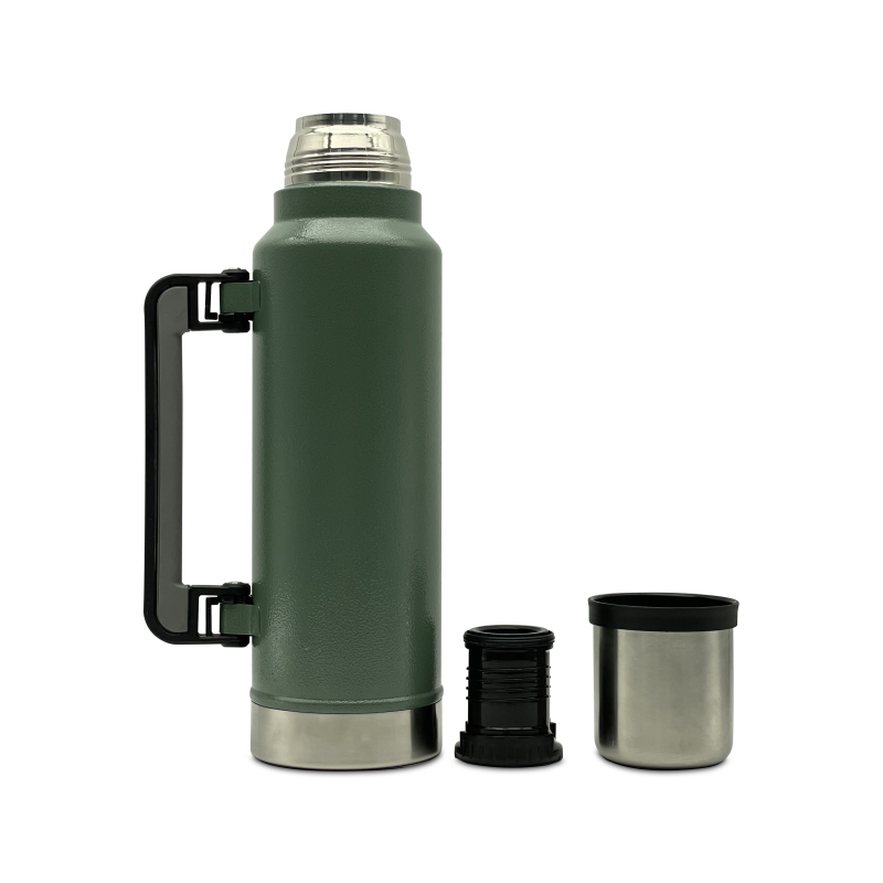 Large Capacity Reusable Double Wall Metal Stainless Steel Clean Water Jug Camp Travel Custom Logo Thermal Water Bottles