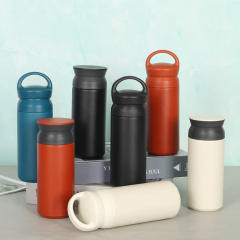 Eco-Friendly Sports Water Bottle 500ml 304 Stainless Steel Water Bottle Stock Products With Lid