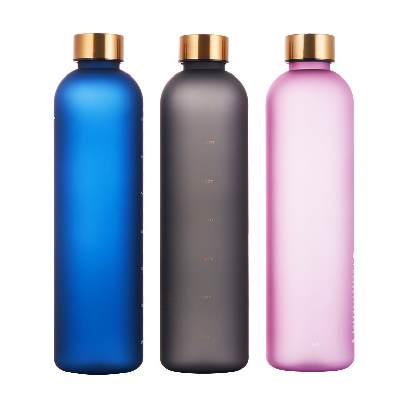 BPA Free Time Marker Portable 32oz Sport Plastic Tritan Water Bottle Frosted Glass Bottle with Strap