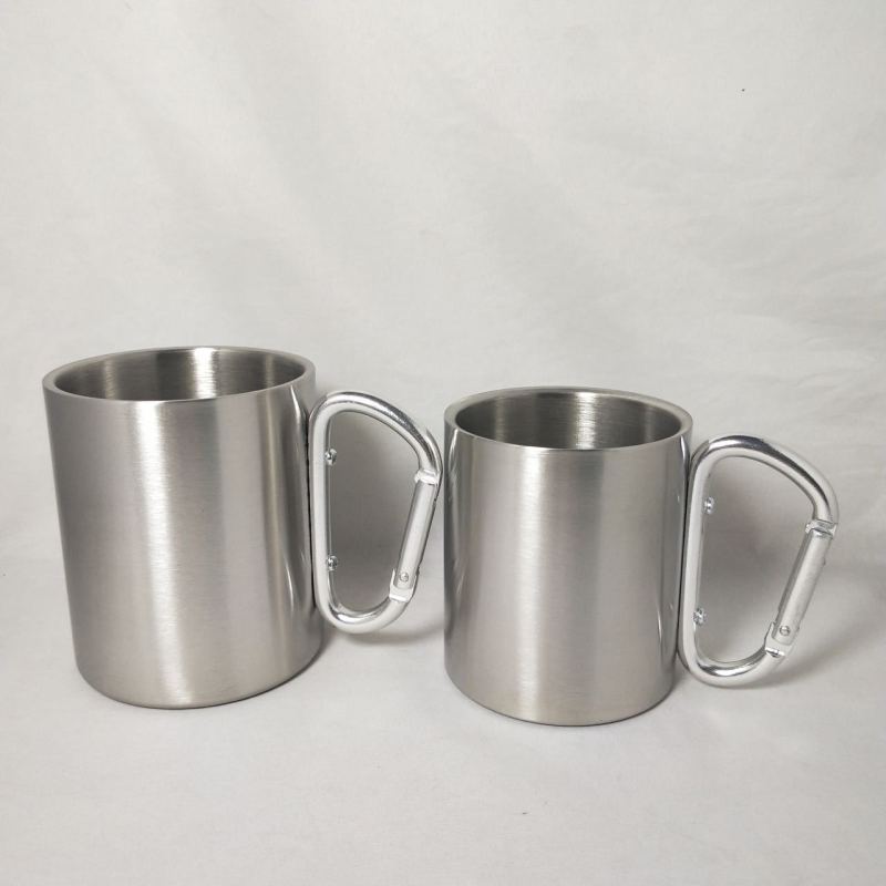 Wholesale High Quality 220ml 300ml Portable Travel Camping Mug Stainless Steel Insulated Personalized Mini Mug With Carabiner