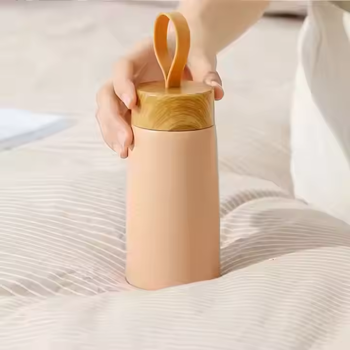 Travel portable thermos cup