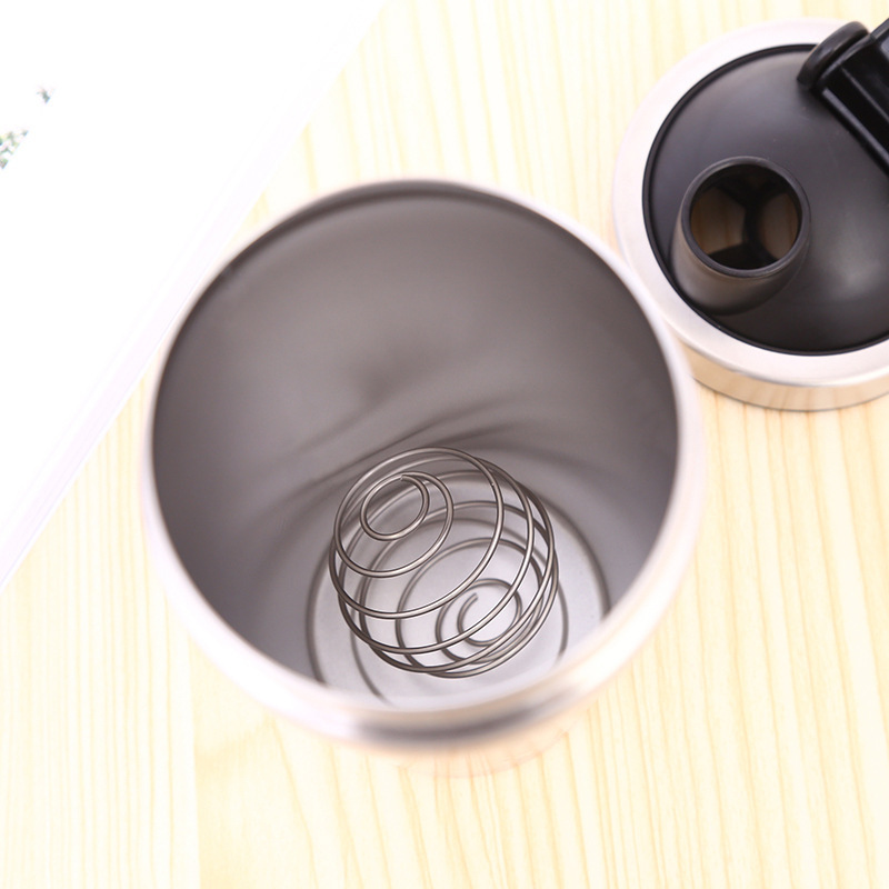 BORGE 750ml Double Wall Stainless Steel Vacuum Insulated Gym Protein Metal Shaker Water Bottle for Sport