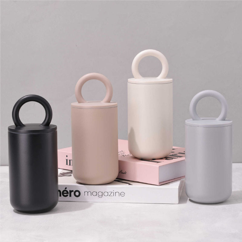 New creative minimalist stainless steel cup, thickened and durable thermos.