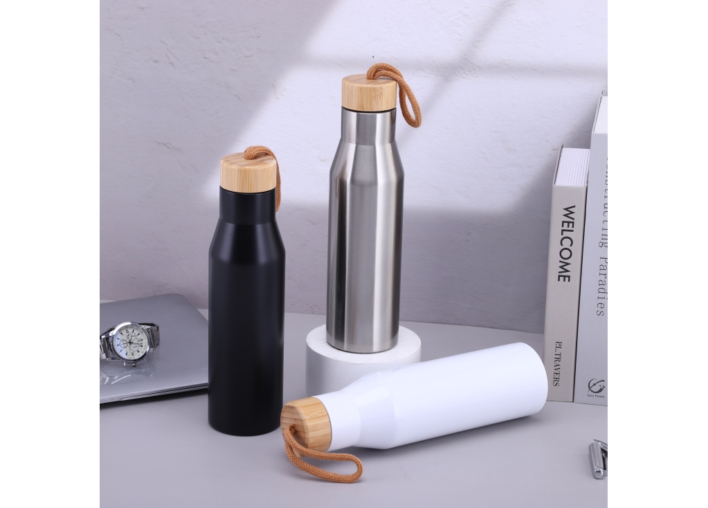 Which sports bottle material is better