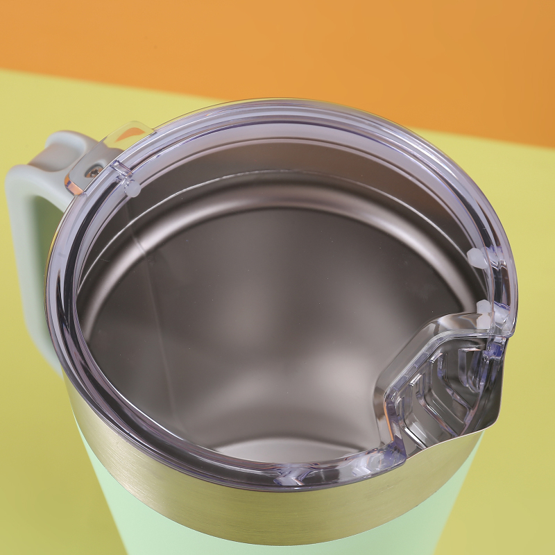 Thermal Mug 64oz Hot Sale Double Wall Stainless Steel Vacuum Insulated Beer Cups Outdoor Tumbler with Handle