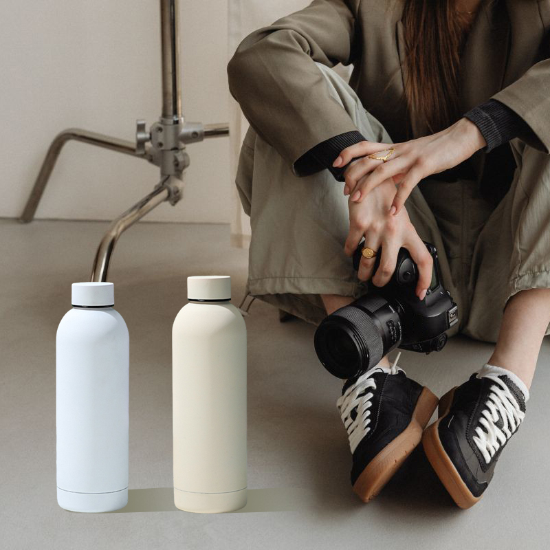 Wholesale Large Capacity 1000ml Custom Double Wall Matte Color Flask Stainless Steel Water Bottle for Kids