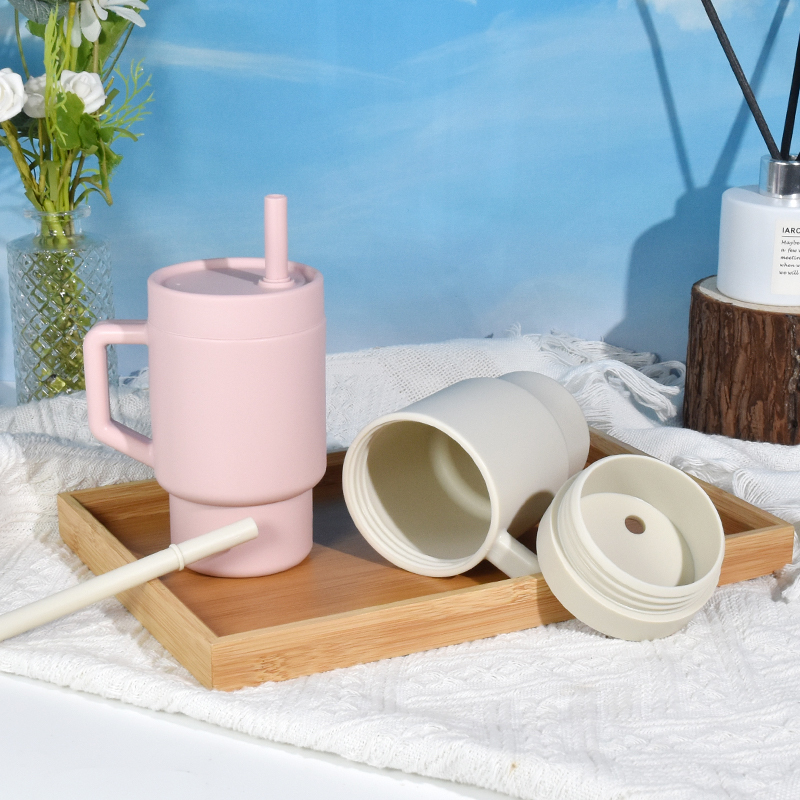 Coocodrink Custom Popular Colorful 9oz Silicone Tumbler 280ml Soft Material Cup for Kids Baby Water Bottle Straw and Lid