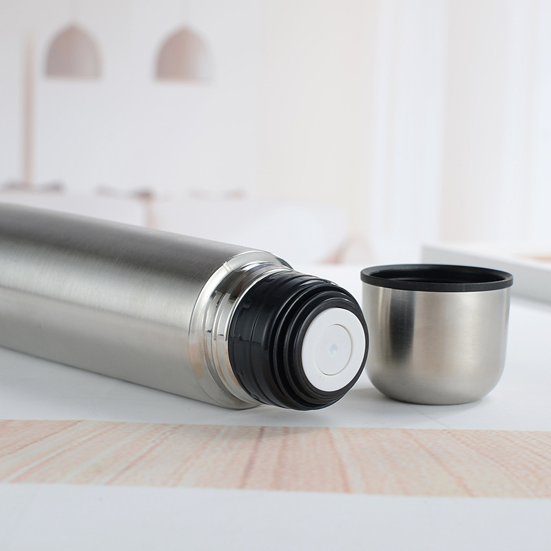 High Quality Large Capacity Sport Bottle Stainless Steel Double Wall Vaccum Flask Bullet Shape Flask