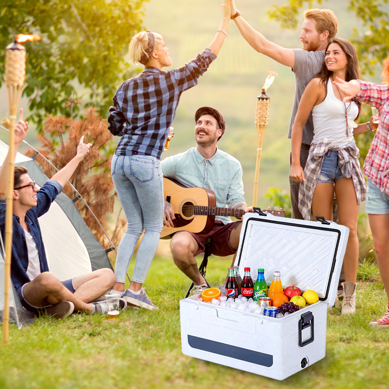 Hot Sale Portable Camping Cooler Insulated Car Fridge with Thermal Features Square Cooler Box for Food Storage Cooler Box