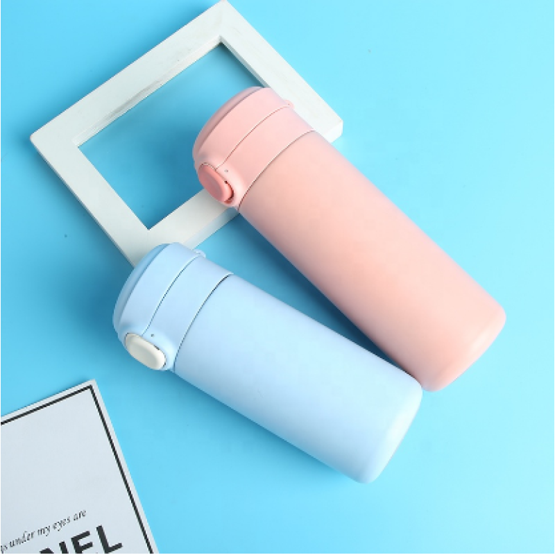 Hot Selling Double Wall 304 18/8 Stainless Steel Vacuum Flask Insulated Sport Water Bottle With Press Button Lid