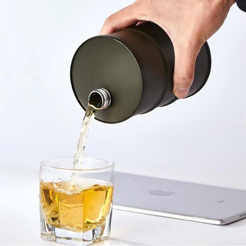 Novelty Oil Barrel Shaped Stainless Steel Hip Flask 24oz Large Capacity Alcohol Whisky Hip Flask