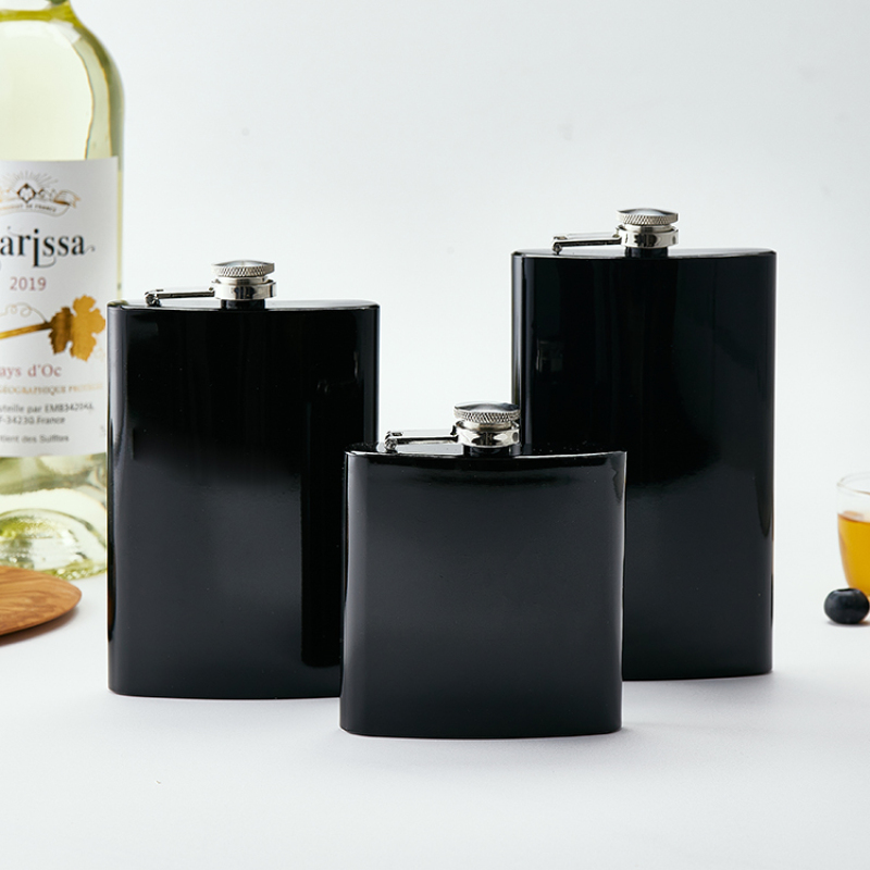 Wholesale Portable Metal Stainless Steel Liquor Whiskey Hip Flask for Travel Picnic Outdoor