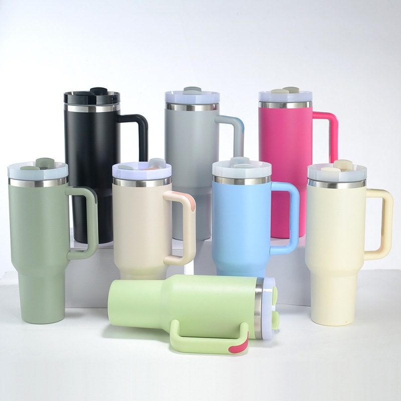 OEM ODM Design Double Wall Insulated Stainless Steel 40oz Tumbler with Handle Leak-proof Lid and Straw Travel Coffee Mug