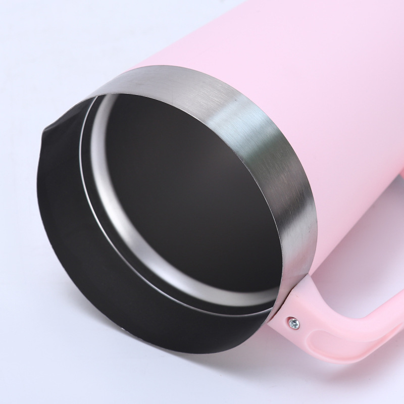 Modern Styles Factory Price 1900ML Stainless Steel Beer Pitcher Vacuum Insulated Outdoor Travel Tumbler with Lid&handle