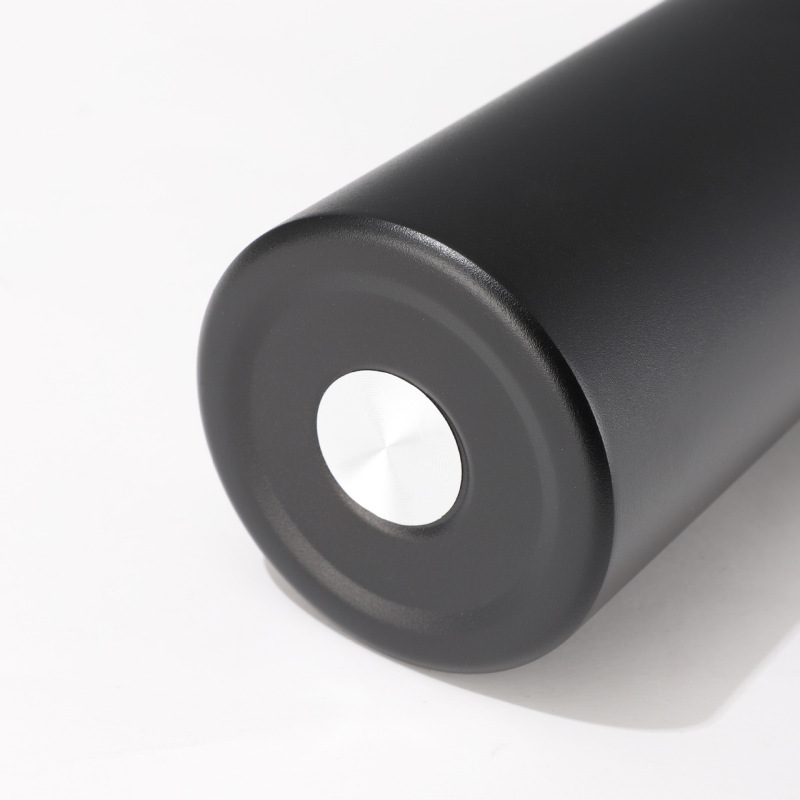 High Quality 750ml Eco-Friendly Double Wall Stainless Steel Water Bottle with Standard Mouth Custom Logo Drink Sport Tumbler