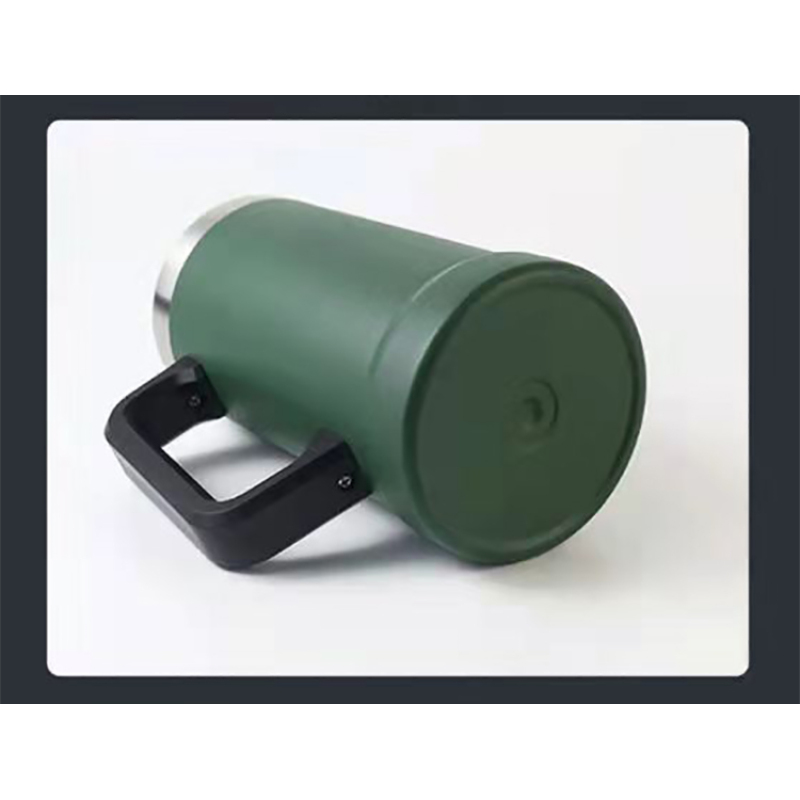 Promotional 304stainless Steel Handle Cup 24oz Large Capacity Portable Beer Mug sealed Leak-proof Vacuum Cup Cross-border