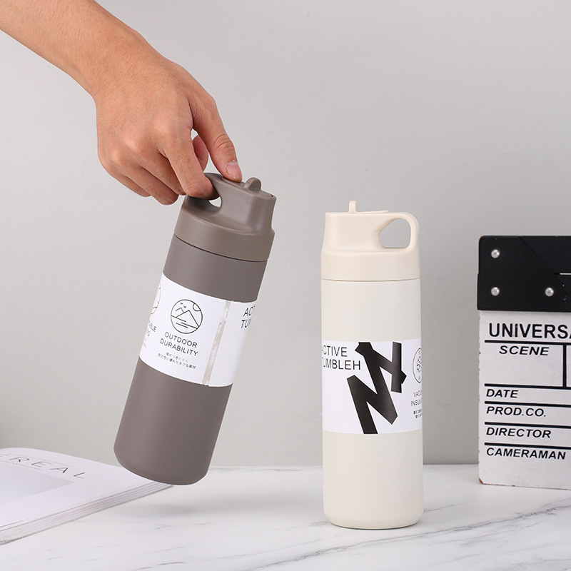 2024 New Cup 550ml Bouteille Personal Stainless Steel Vacuum Insulation Bottle Tumbler Cold/hot Thermal Thermo with Straw