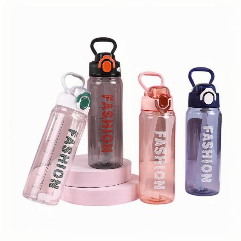 Hot Sale 750ml Summer Portable Sport Straw Water Bottle Drop-Proof Plastic Water Bottle with Rope for Back to School