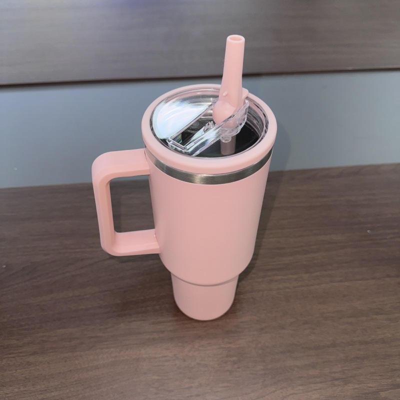 2024 New 40 oz Stainless Steel Tumbler Vacuum Insulated Reusable with Handle for Straw Lid for Drinks Cold Coffee Travel Gym Car