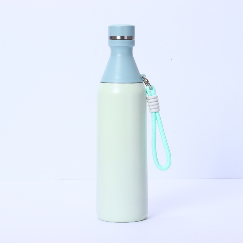 304 Stainless Steel Double Layer Vacuum Insulated Bottle With Carrying Cord Portable Sports Hot Water Bottle 500ml